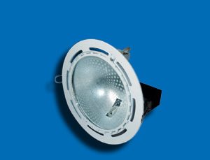 Bóng đèn downlight âm trần có kính Paragon PRDG178RS7 là sự tinh tế, đẳng cấp và làm nổi bật không gian là đặc điểm mà sở hữu. Vì thế trong lựa chọn chiếu sáng, người dùng luôn nhắm đến để sử dụng để trang trí nội thất